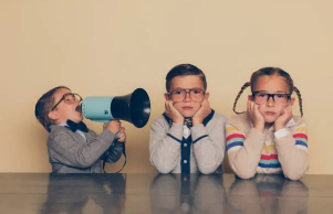 Sluta prata om dig själv börja lyssna på dina kunder